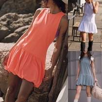 Fashion Crew Neck Backless Ruffle Hemline Mini Dress