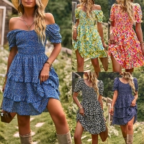 Romantic Style Dress with Floral Pattern and Voluminous Cake-Style Skirt