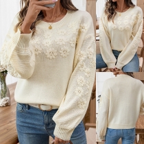 Round Neck Loose Fitting Knit Sweater featuring 3D Embroidered Daisy Detail