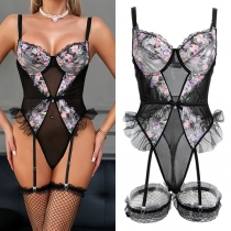 Fashion Floral Embroidery Ruffle Gauze Spliced Lingerie Bodysuit with Mesh-net Socks