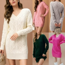 Fashion Cable Pattern V-neck Long SLeeve Knitted Sweater Dress