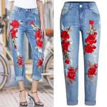 Vintage Floral Embroidery Distressed Old-washed Jeans