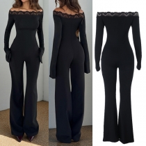Combinaison droite femme à épaules dénudées, manches longues et détails en dentelle