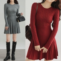 Casual Cable Knitted Crew Neck Long Sleeve High-rise Sweater Dress