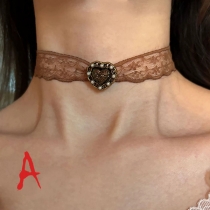 Romantic Heart-shape Pendant Lace Choker