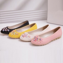 Fashion Round Toe Flat Heel 3D Flowers Peas Shoes