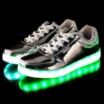 Fashion Flat Heel Lace-up Colorful LED Luminous Couple Sneakers