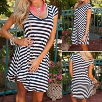 Fashion Short Sleeve V-neck Loose Striped Dress