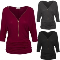 Casual Style Solid Color Zipper V-neck Bat Sleeve T-shirt