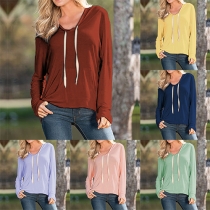Casual Style Solid Color Long Sleeve Hooded Front Pocket Women's Sweatshirt