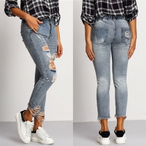 Fashion 2 Side Pockets Ripped Skinny Jeans For Women