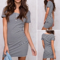 Fashion Short Sleeve Round Neck Slim Fit Striped Dress