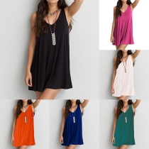 Fashion Solid Color Backless V-neck Sleeveless Loose Dress