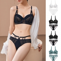 Sexy Solid Color Hollow Out Lace Lingerie Set