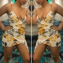 Sexy Halter Deep V-neck Sleeveless Slim Fit Printed Over-hip Dress 