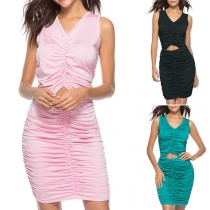 Elegant Solid Color Sleeveless V-neck Slim Fit Dress