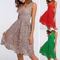 Sexy V-neck Solid Color Sleeveless Lace Dress