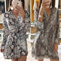 Sexy Deep V-neck Long Sleeve Serpentine Printed Dress