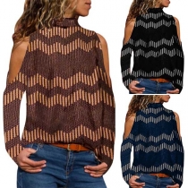 Sexy Off-shoulder Long Sleeve Mock neck Wavy-stripe T-shirt