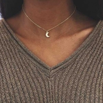 Simple Style Crescent Pendant Necklace