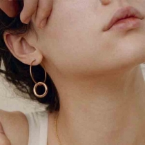 Simple Style O-shaped Stud Earrings