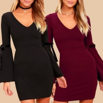 Elegant Solid Color Trumpet Sleeve V-neck Slim Fit Dress