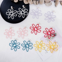 Fashion Solid Color Sun Flower Shape Pendant Bead Inlaid Stud Earring