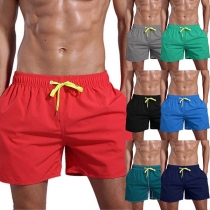 Fashion Solid Color Elastic Waist Men's Beach Shorts