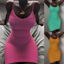 Sexy Backless V-neck Solid Color Sling Tight Dress(It falls small)