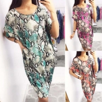 Fashion Short Sleeve Round Neck Serpentine Printed Dress