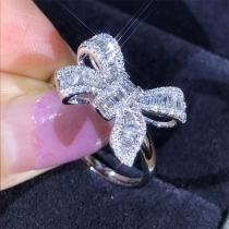 Fashion Rhinestone Inlaid Bowknot Shaped Ring