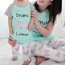 Casual Style Alpaca Letter Print Contrast Color Short Sleeve Parent-Child T-shirt