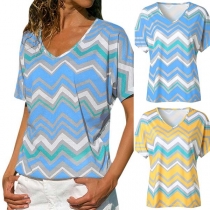Casual Style V-neck Short Sleeve Print T-shirt