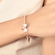 Fashion Rhinestone Inlaid Heart Bracelet
