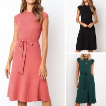 Elegant Solid Color Short Sleeve Round Neck Dress