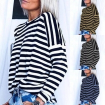 Fashion Long Sleeve Round Neck Loose Striped T-shirt（Size Run Small）