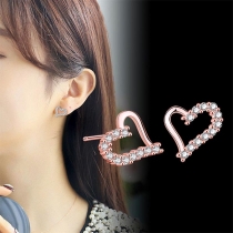 Fashion Rhinestone Inlaid Heart Shaped Stud Earrings