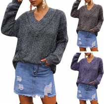 Retro Style Long Sleeve V-neck Tassel Sweater