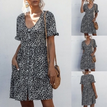 Fresh Style Short Sleeve V-neck Single-breasted Printed Dress