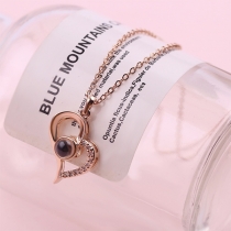 Fashion Rhinestone Inlaid Heart Pendant Necklace