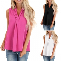 Fashion Solid Color Sleeveless V-neck Twisted Top