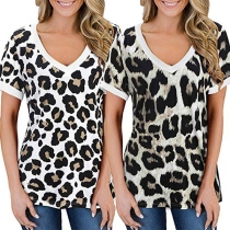 Fashion Short Sleeve V-neck Leopard Printed T-shirt