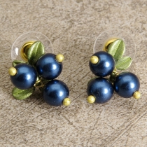 Fresh Style Cranberry Shaped Asymmetric Stud Earrings