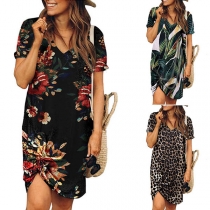 Fashion Short Sleeve V-neck Twisted Hem Printed Dress