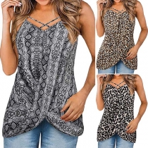 Sexy V-neck Twisted Hem Leopard/Serpentine Printed Sling Top
