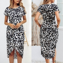 Fashion Short Sleeve Round Neck Slit Hem Leopard Printed Dress