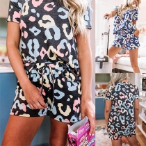 Fashion Short Sleeve Round Neck Printed Top + Shorts Two-piece Set