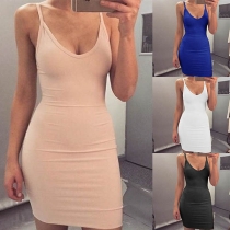 Sexy Backless V-neck Solid Color Slim Fit Sling Dress
