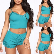 Sexy Backless V-neck Lace Spliced Ling Crop Top + Shorts Two-piece Set