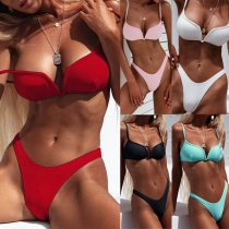 Sexy Low-waist V-neck Solid color Bikini Set